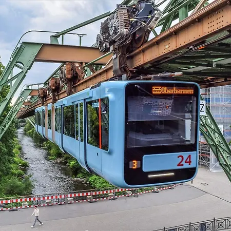 Smart - - Perfect For 6 Guests - - Netflix - Schwebebahn - Free Parking Zone Вупперталь