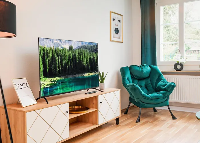 Smart - - Perfect For 6 Guests - - Netflix - Schwebebahn - Free Parking Zone