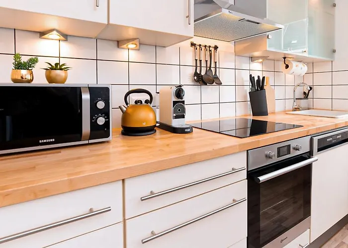 Smart - - Perfect For 6 Guests - - Netflix - Schwebebahn - Free Parking Zone * Wuppertal
