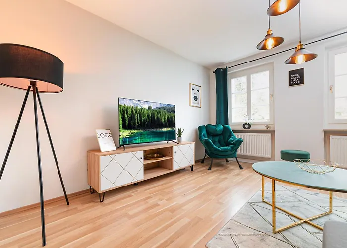 Smart - - Perfect For 6 Guests - - Netflix - Schwebebahn - Free Parking Zone *