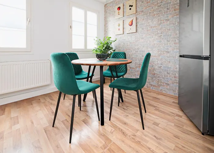 Appartement Smart - - Perfect For 6 Guests - - Netflix - Schwebebahn - Free Parking Zone