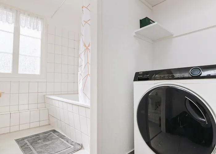 Smart - - Perfect For 6 Guests - - Netflix - Schwebebahn - Free Parking Zone