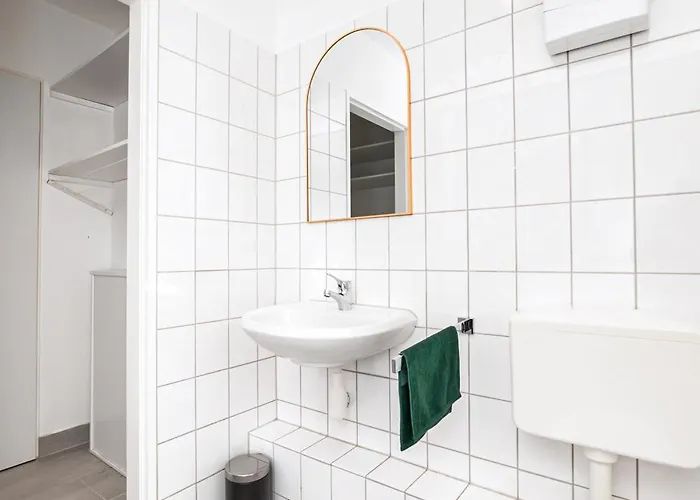 Smart - - Perfect For 6 Guests - - Netflix - Schwebebahn - Free Parking Zone * Wuppertal