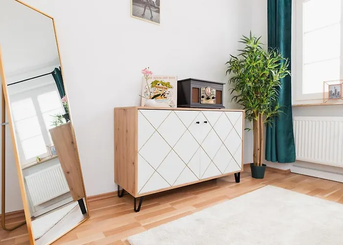 Apartament Smart - - Perfect For 6 Guests - - Netflix - Schwebebahn - Free Parking Zone *